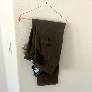 Mountain hardware women’s levity pants. Olive green. New. Never worn